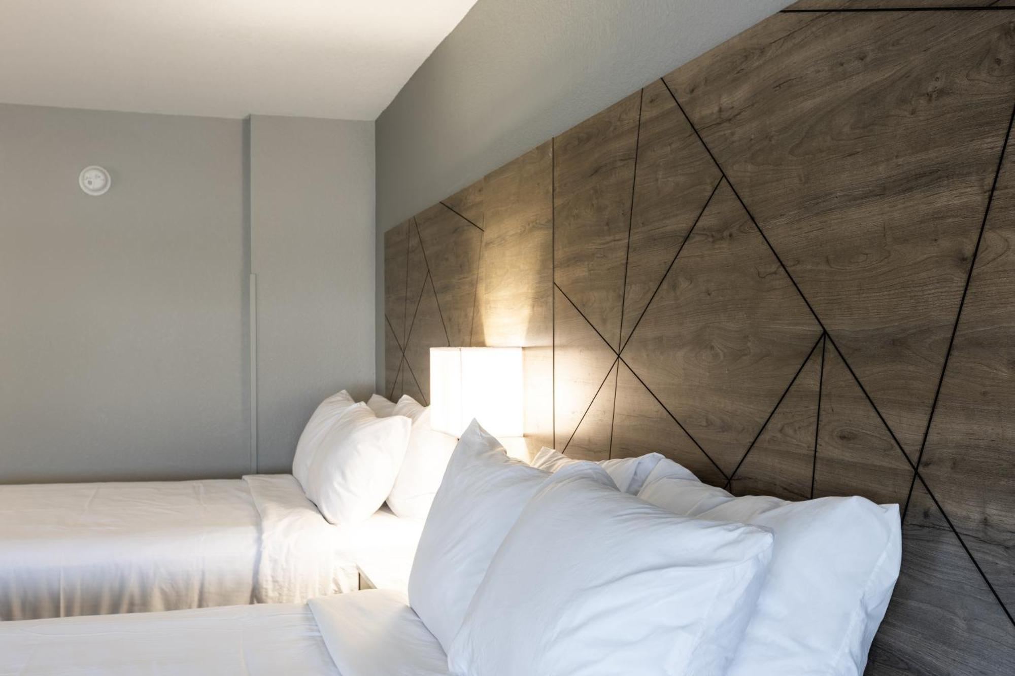 Rodeway Inn & Suites Near Outlet Mall - Asheville Luaran gambar