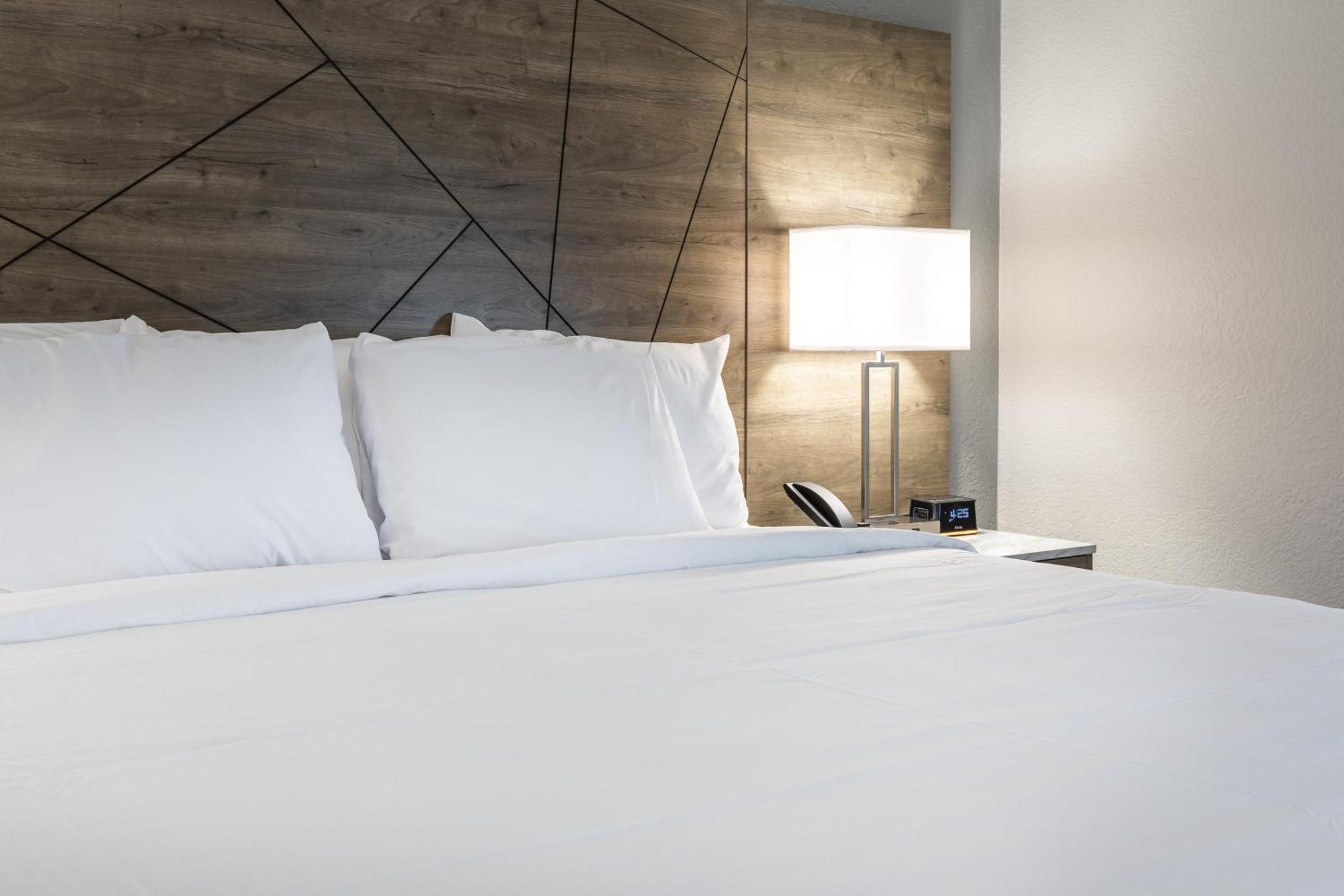 Rodeway Inn & Suites Near Outlet Mall - Asheville Luaran gambar