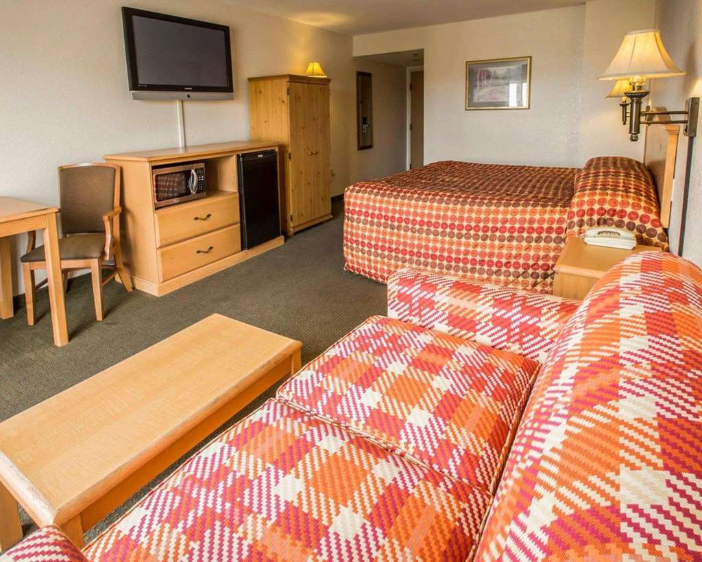Rodeway Inn & Suites Near Outlet Mall - Asheville Bilik gambar