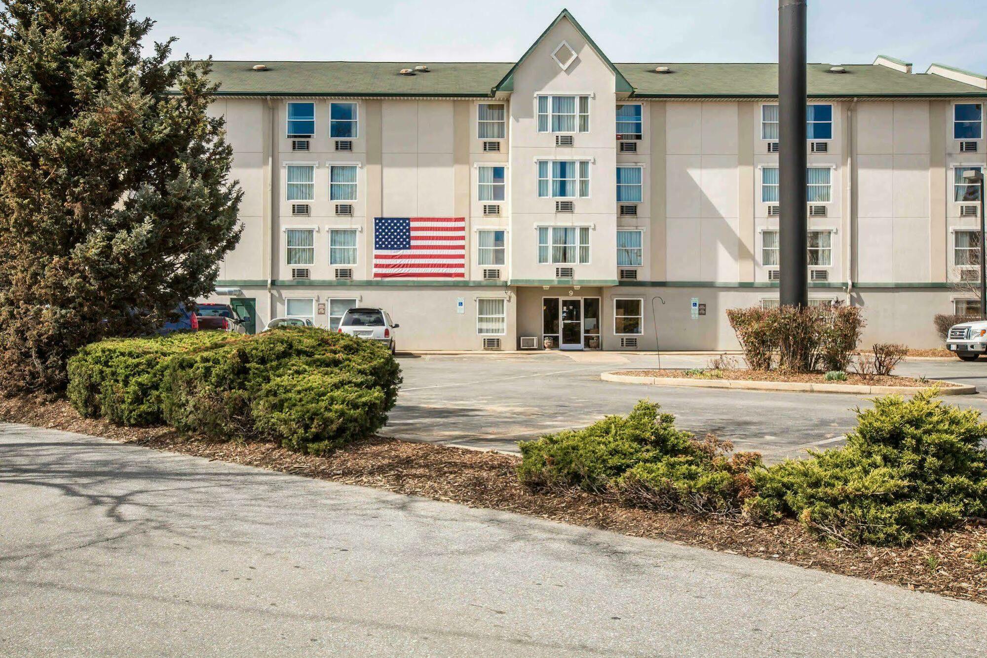 Rodeway Inn & Suites Near Outlet Mall - Asheville Luaran gambar